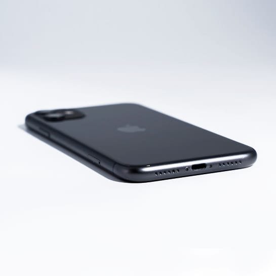 Apple iPhone 11 64Gb Black mistermac