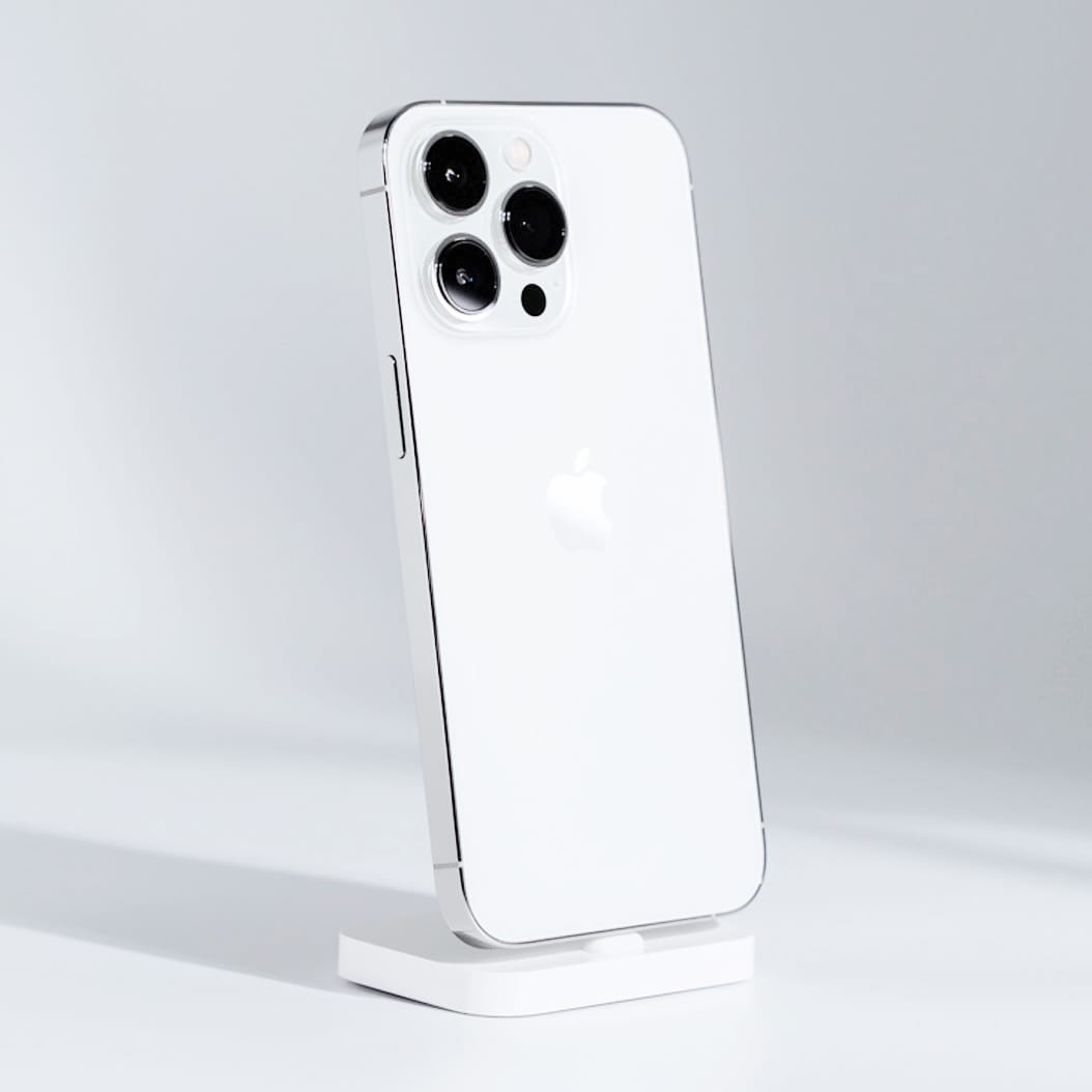 Apple iPhone 13 Pro Silver mistermac