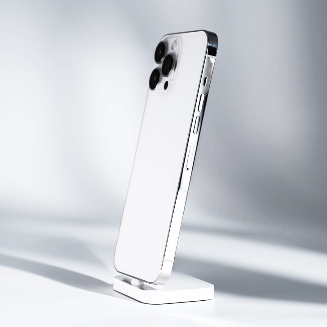 iPhone 13 Pro Max Silver mistermac